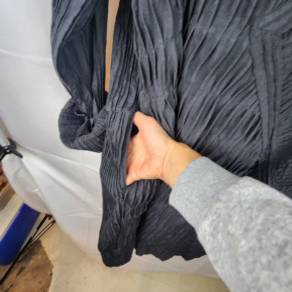 Moyuru Japan Oversized Light Coat - L in EUC - Picture 8 of 15